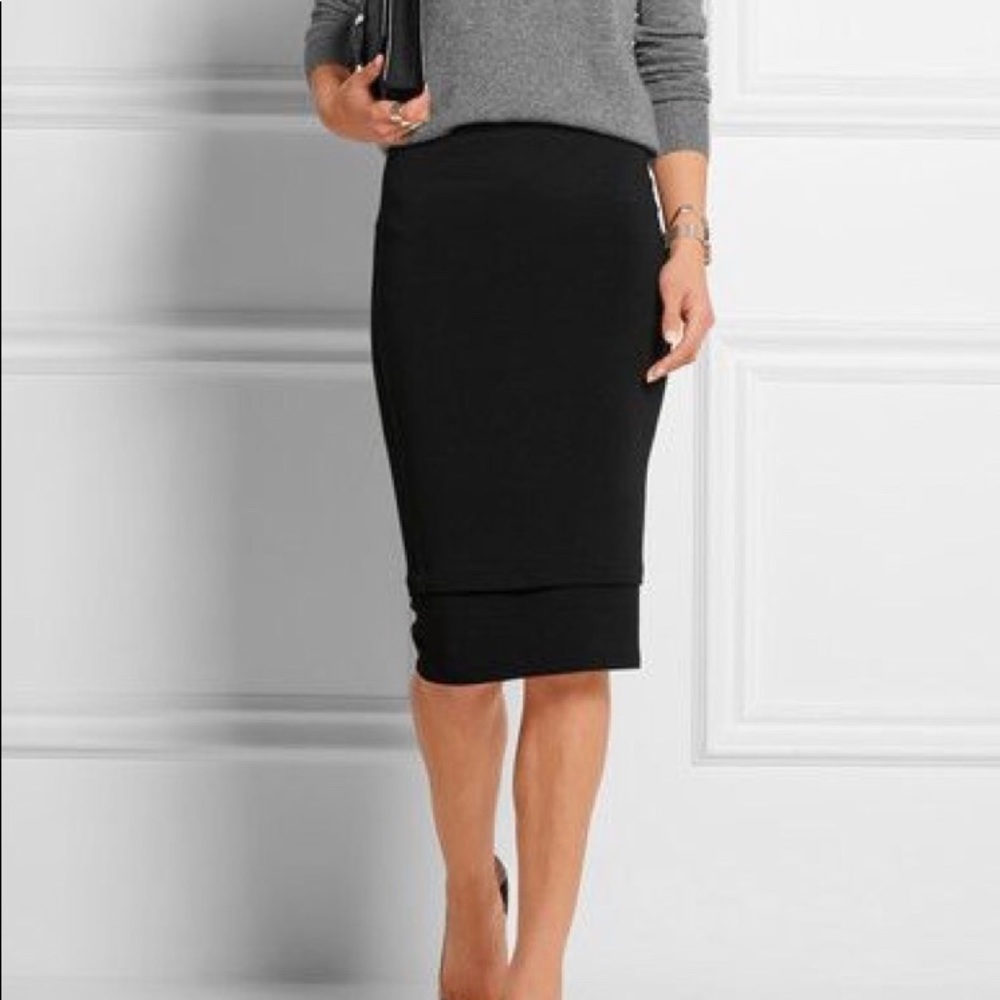 Black A’gaci pencil skirt